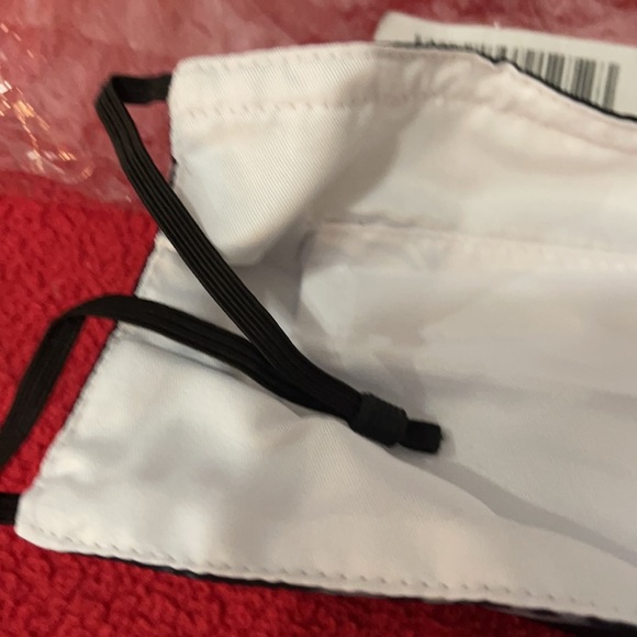 New Oakland Raiders face mask - Picture 4 of 4